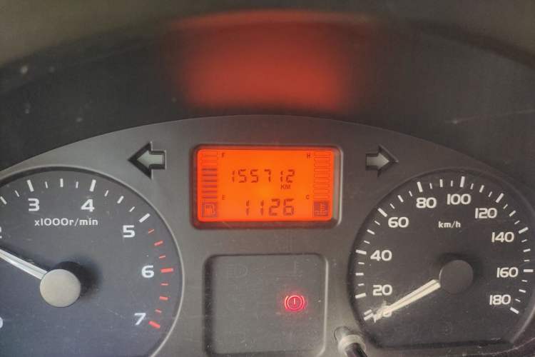 Used Wuling Rongguang 2011 1.2L Base Version Odometer Close Up