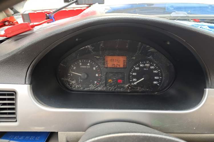 Used Wuling Rongguang 2011 1.2L Standard Version Odometer Close Up