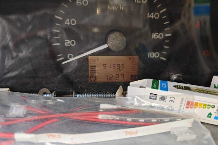 Used Wuling Rongguang 2011 1.2L Base Version Odometer Close Up