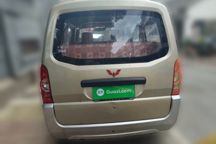 Used Wuling Rongguang 2011 1.5L Base Version Rear