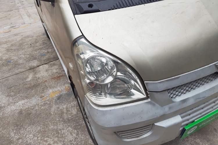 Used Wuling Rongguang 2011 1.2L Base Version Right Front Headlight