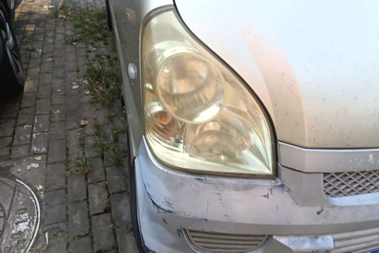 Used Wuling Rongguang 2011 1.2L Base Version Right Front Headlight