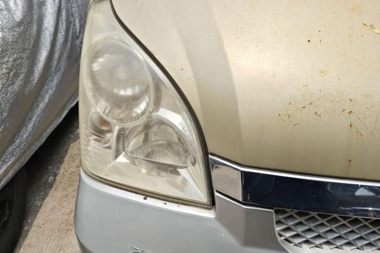 Used Wuling Rongguang 2011 1.2L Standard Version Right Front Headlight
