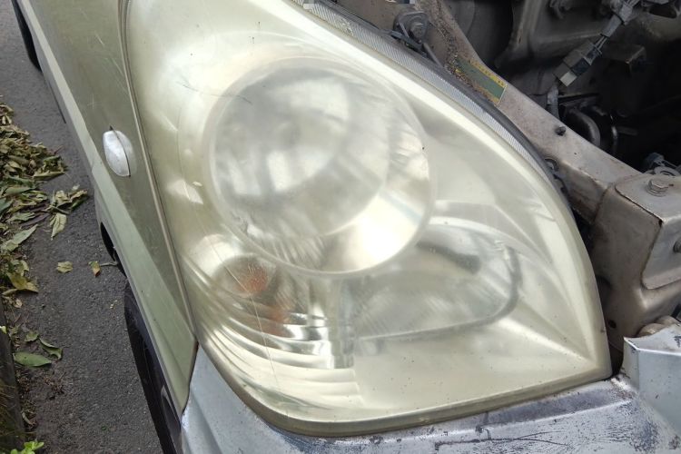 Used Wuling Rongguang 2011 1.2L Base Version Right Front Headlight