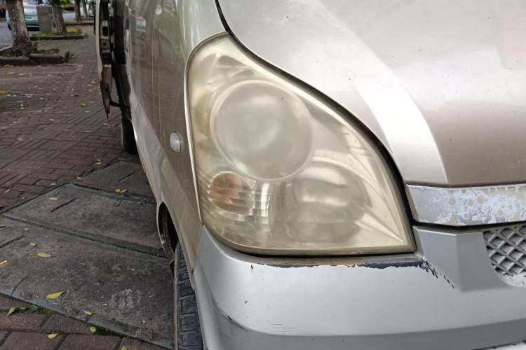 Used Wuling Rongguang 2011 1.2L Base Version Right Front Headlight