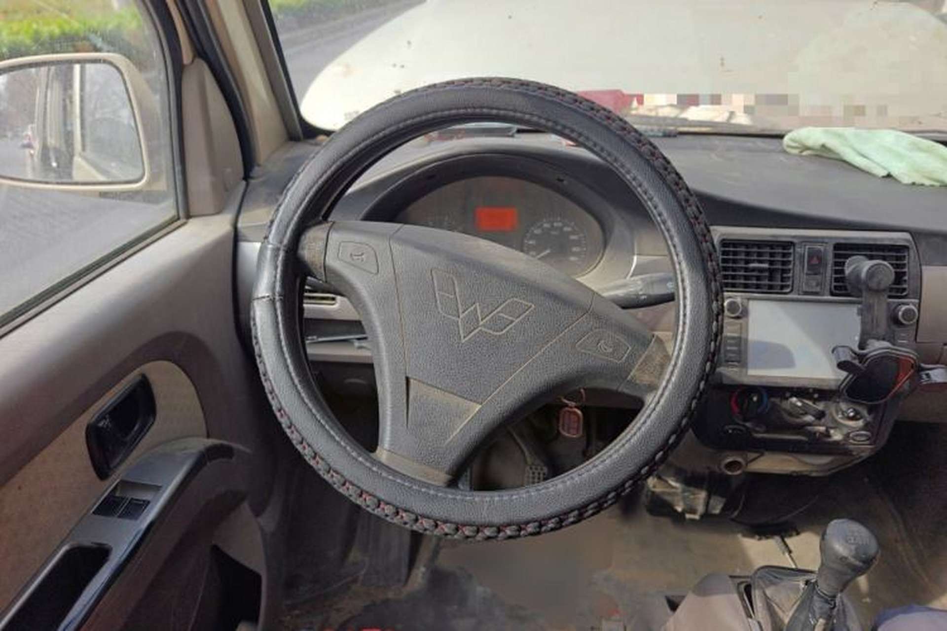 Used Wuling Rongguang 2011 1.2L Standard Version Steering Wheel