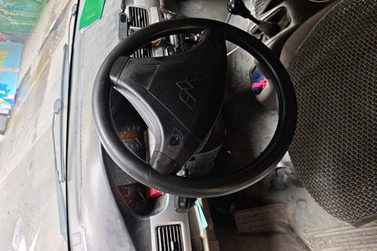 Used Wuling Rongguang 2011 1.2L Standard Version Steering Wheel