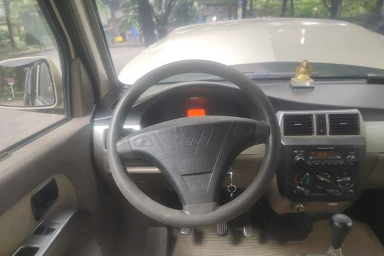 Used Wuling Rongguang 2011 1.2L Standard Version Steering Wheel