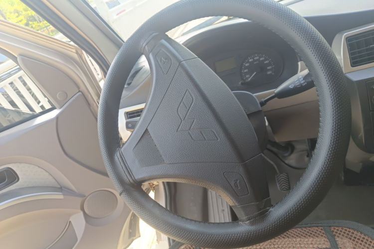 Used Wuling Rongguang 2011 1.2L Standard Version Steering Wheel