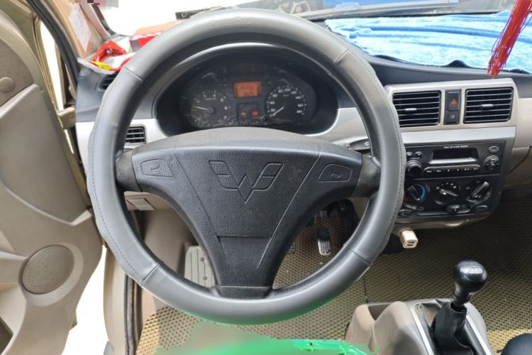 Used Wuling Rongguang 2011 1.2L Standard Version Steering Wheel