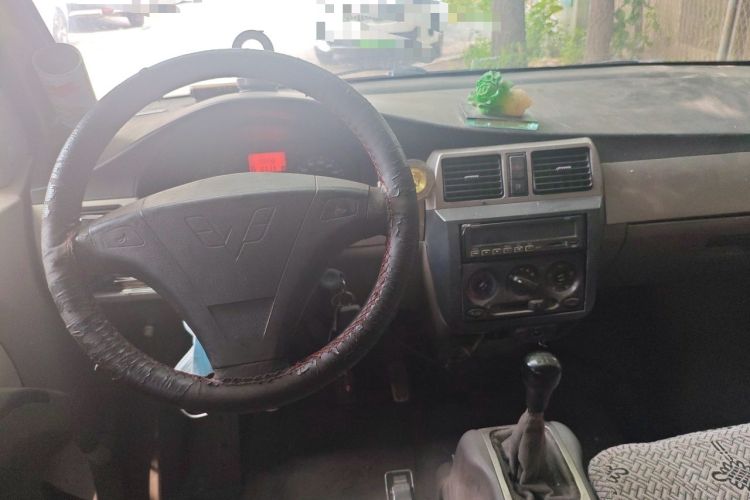 Used Wuling Rongguang 2011 1.2L Standard Version Steering Wheel