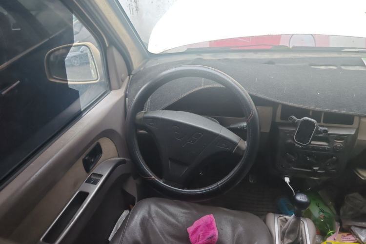 Used Wuling Rongguang 2011 1.2L Standard Version Steering Wheel
