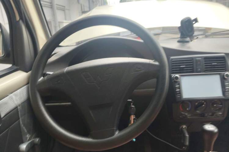 Used Wuling Rongguang 2011 1.5L Base Version Steering Wheel