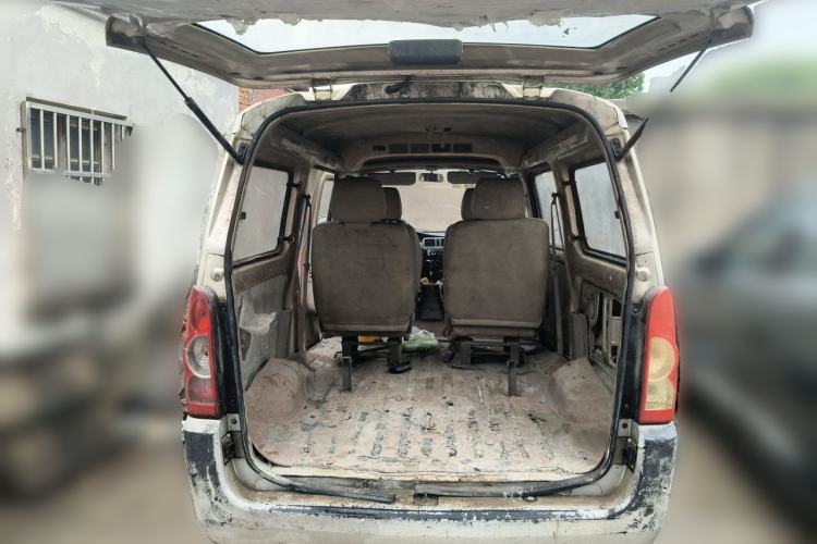 Used Wuling Rongguang 2011 1.2L Standard Version Trunk