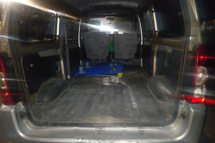 Used Wuling Rongguang 2011 1.2L Base Version Trunk