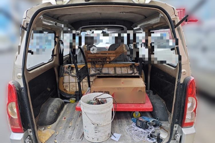 Used Wuling Rongguang 2011 1.2L Base Version Trunk