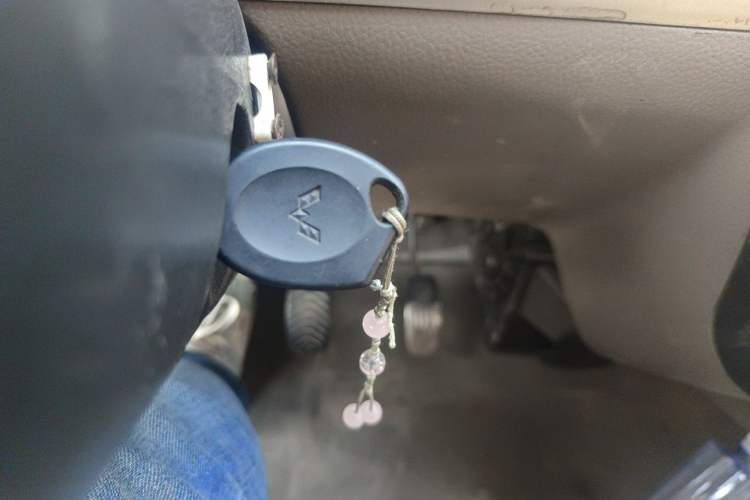 Used Wuling Rongguang 2011 1.2L Standard Version Vehicle Key