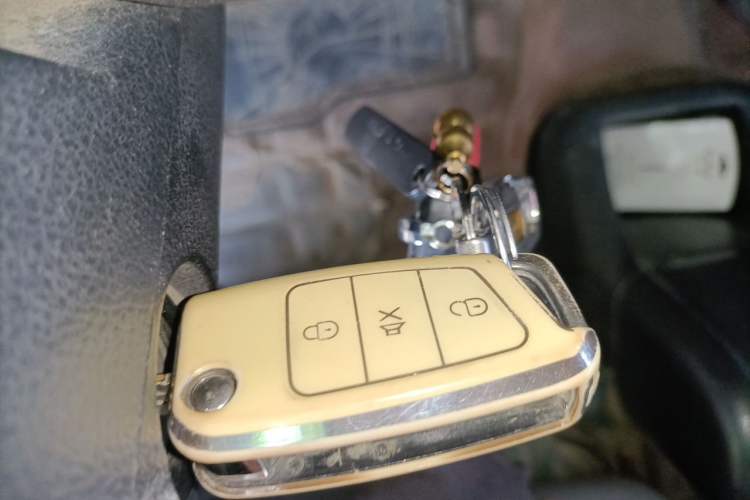 Used Wuling Rongguang 2011 1.2L Base Version Vehicle Key