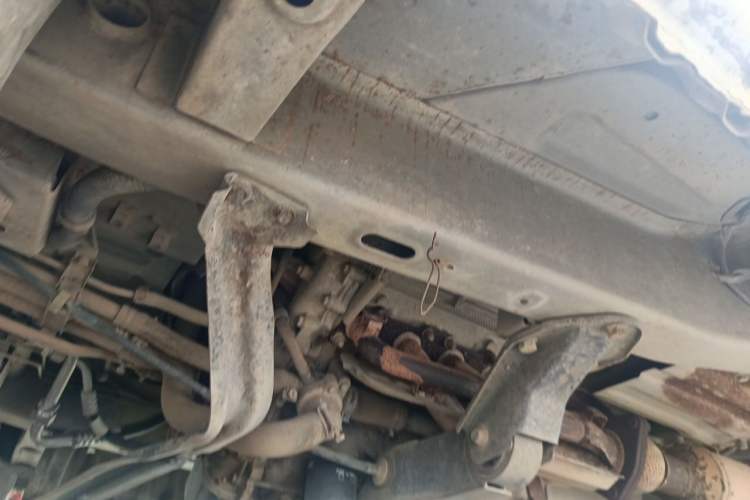 Used Wuling Rongguang 2012 1.2L Extended Basic Version LJY Chassis Front Left