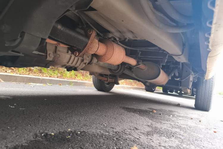 Used Wuling Rongguang 2012 1.2L Extended Basic Version LJY Chassis Front Left