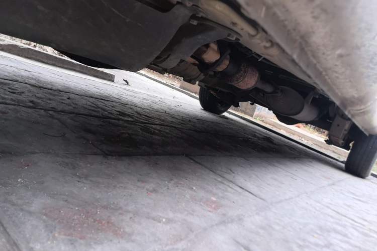 Used Wuling Rongguang 2012 1.2L Extended Basic Version LJY Chassis Front Left
