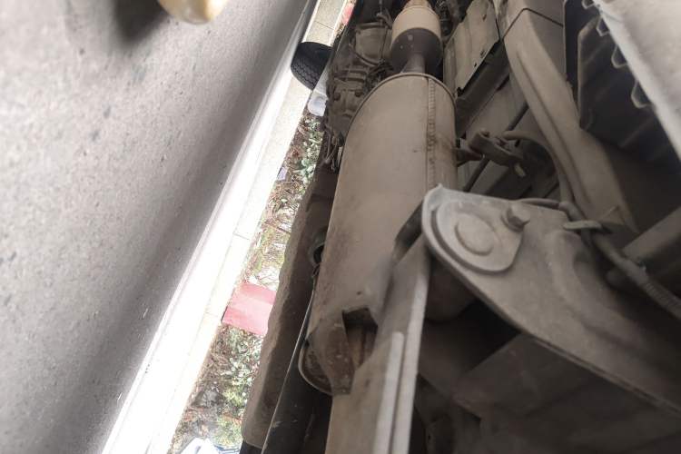 Used Wuling Rongguang 2012 1.5L Extended Basic Version Chassis Rear Left