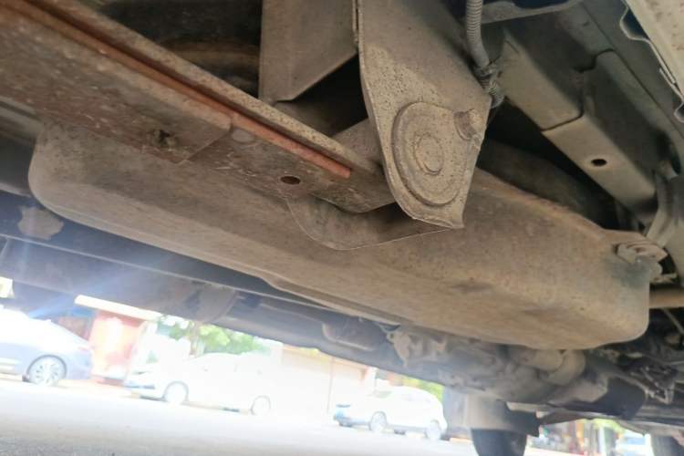 Used Wuling Rongguang 2012 1.2L Extended Basic Version LJY Chassis Rear Right