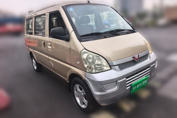 Used Wuling Rongguang 2012 1.2L Extended Basic Version LJY Front Right 45 Deg