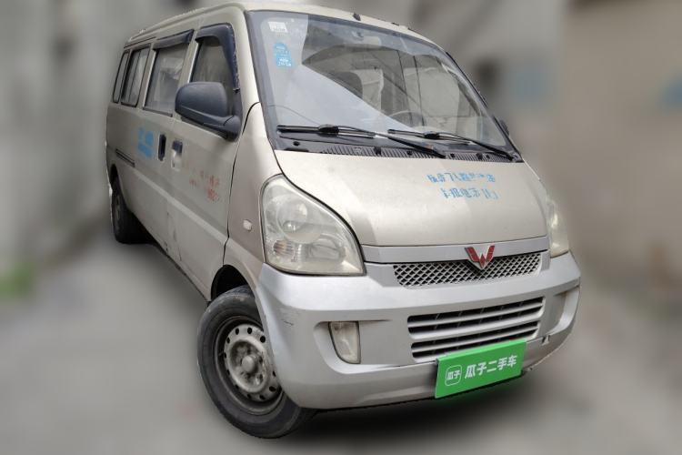Used Wuling Rongguang 2012 1.2L Extended Basic Version LJY Front Right 45 Deg