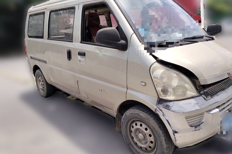 Used Wuling Rongguang 2012 1.5L Extended Basic Version Front Right 45 Deg