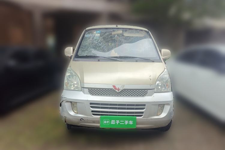 Used Wuling Rongguang 2012 1.2L Extended Basic Version LJY Front