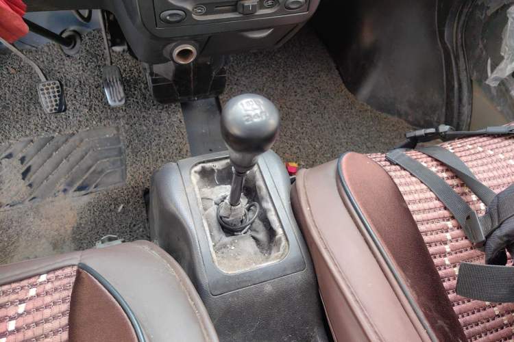 Used Wuling Rongguang 2012 1.2L Extended Basic Version LJY Gear Lever