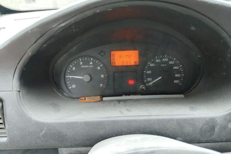 Used Wuling Rongguang 2012 1.2L Extended Basic Version LJY Instrument Cluster