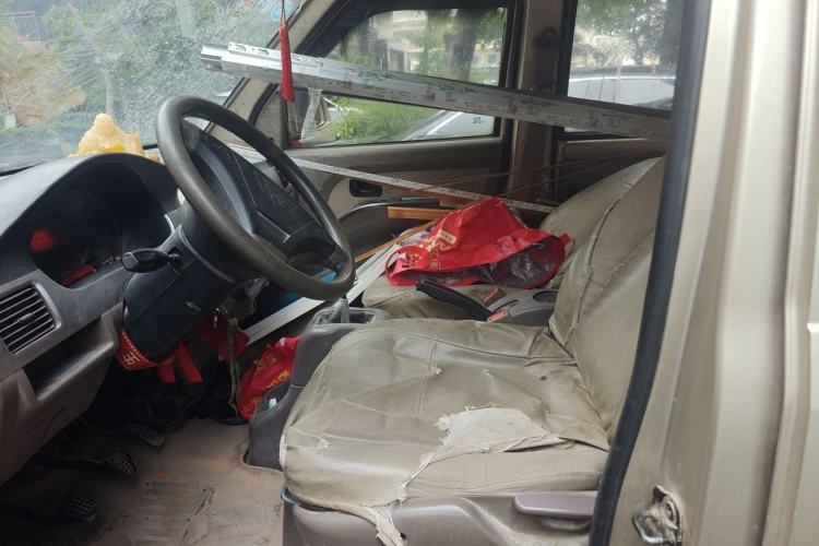 Used Wuling Rongguang 2012 1.2L Extended Basic Version LJY Left Front Seat