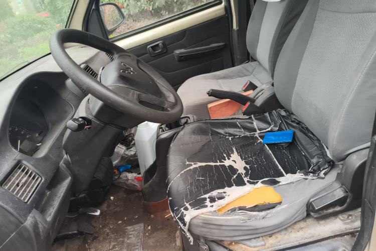 Used Wuling Rongguang 2012 1.2L Extended Basic Version LJY Left Front Seat