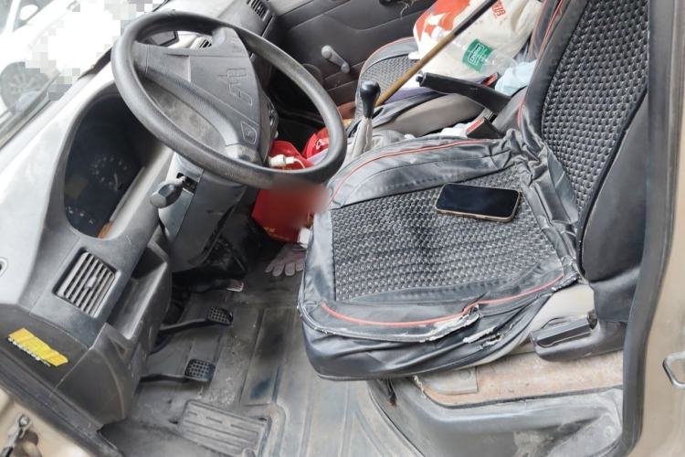 Used Wuling Rongguang 2012 1.2L Extended Basic Version LJY Left Front Seat