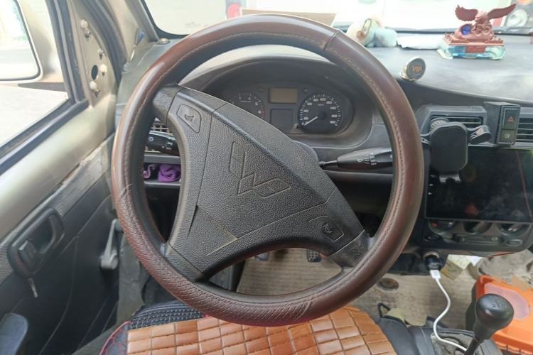 Used Wuling Rongguang 2012 1.2L Extended Basic Version LJY Steering Wheel