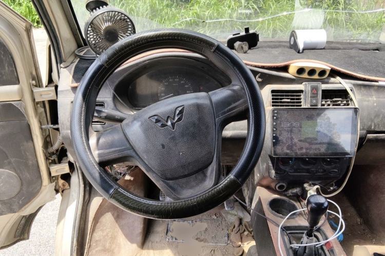 Used Wuling Rongguang 2012 1.5L Extended Basic Version Steering Wheel
