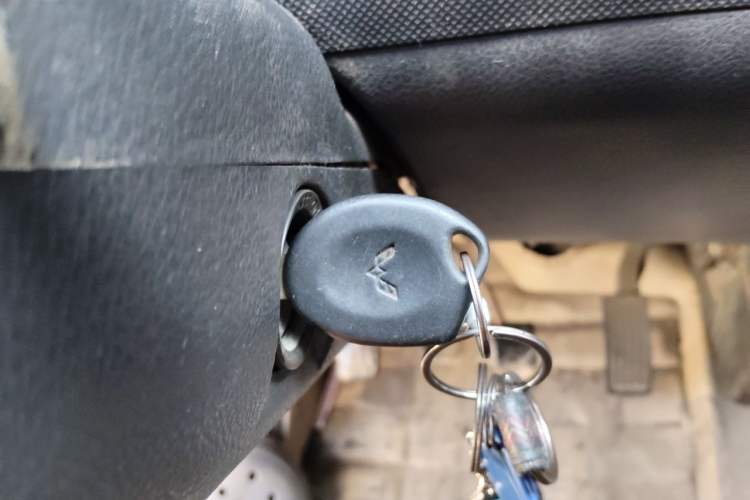Used Wuling Rongguang 2012 1.5L Extended Standard Version Vehicle Key