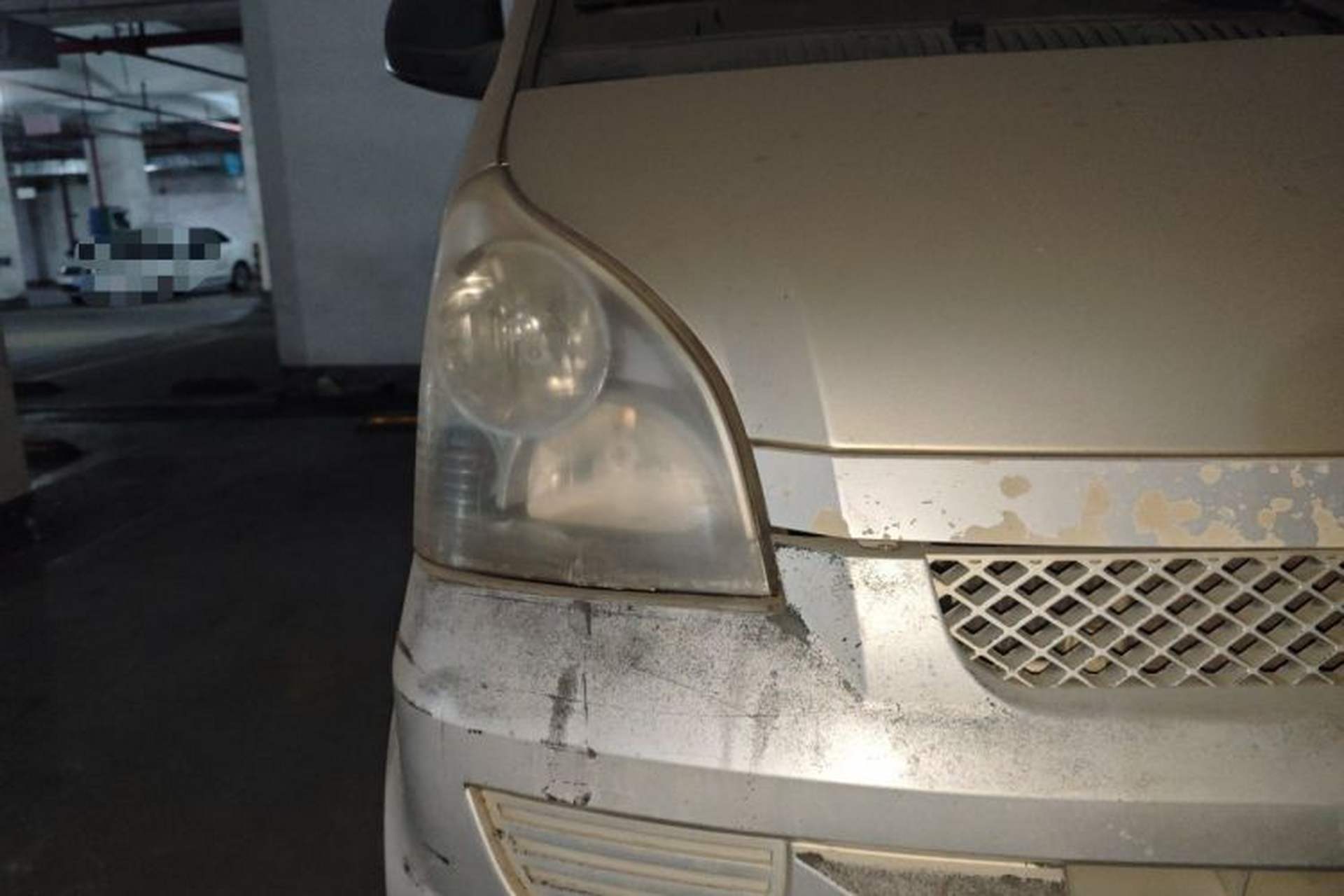 Used Wuling Rongguang 2012 1.2L Extended Basic Version LJY Right Front Headlight