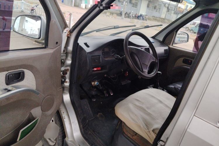 Used Wuling Rongguang 2012 1.2L Extended Basic Version LJY Driver Seat