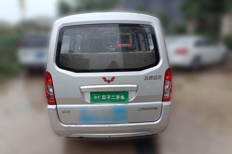 Used Wuling Rongguang  Rear