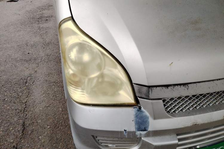 Used Wuling Rongguang 2012 1.2L Extended Basic Version LJY Right Front Headlight