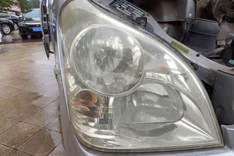 Used Wuling Rongguang  Right Front Headlight