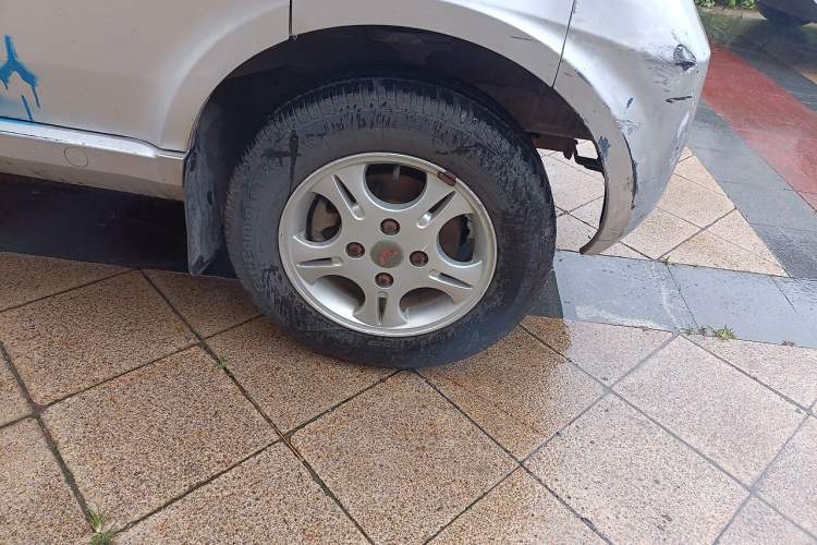 Used Wuling Rongguang  Right Front Wheel Hub