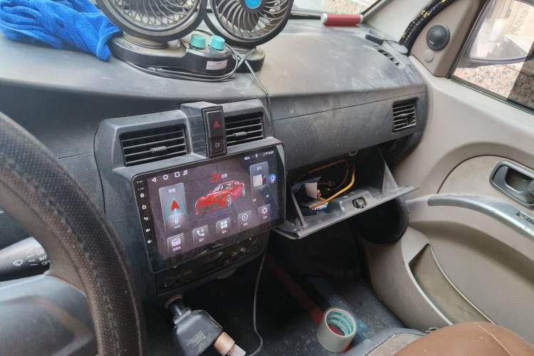 Used Wuling Rongguang 2012 1.2L Extended Basic Version LJY Audio And AC Panel
