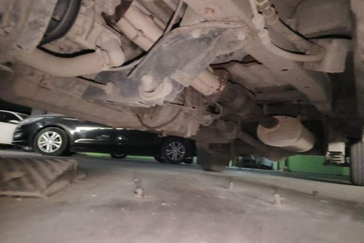 Used Wuling Rongguang 2012 1.5L Extended Basic Version Chassis Front Left