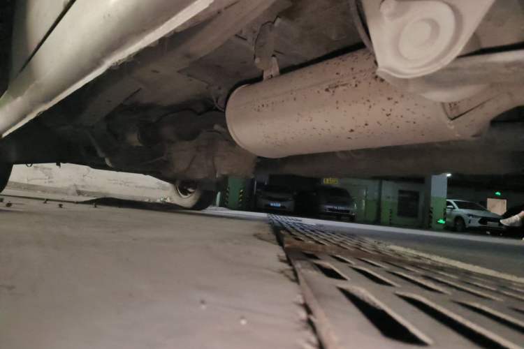 Used Wuling Rongguang 2012 1.5L Extended Basic Version Chassis Rear Left