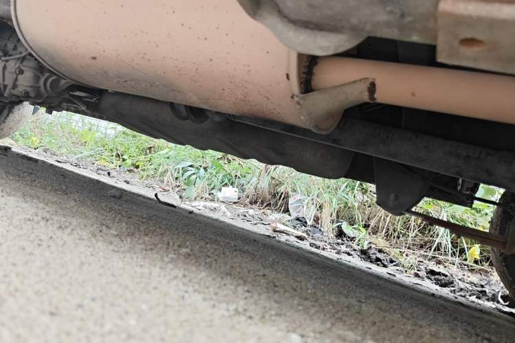 Used Wuling Rongguang 2012 1.5L Extended Basic Version Chassis Rear Left