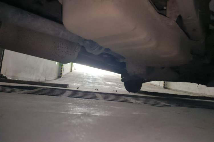 Used Wuling Rongguang 2012 1.5L Extended Basic Version Chassis Rear Right
